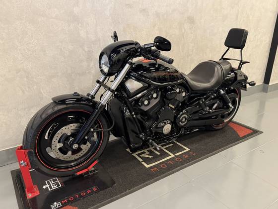 HARLEY-DAVIDSON NIGHT ROD SPECIAL 